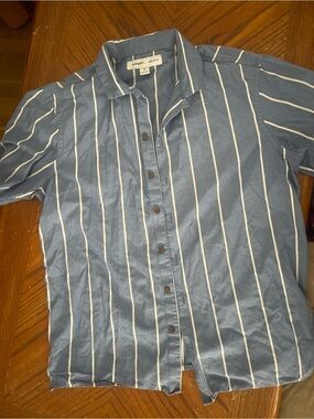 Old Navy Blue and White Vertical Stripe Button-Down Shirt